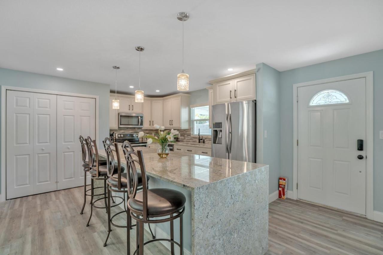Private Cozy Sarasota Home Home Экстерьер фото